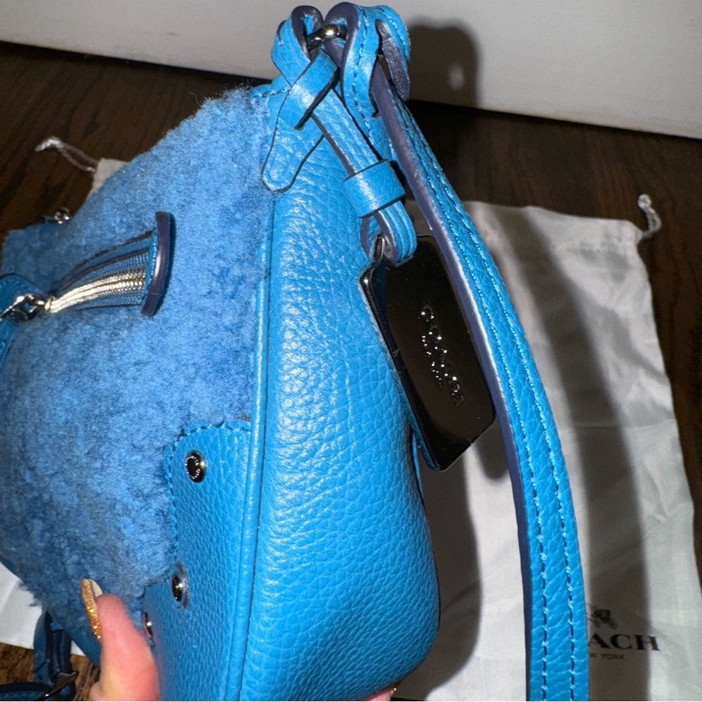 COACH Rhyder Blue Shearling Crossbody Pochette - Picture 7 of 8